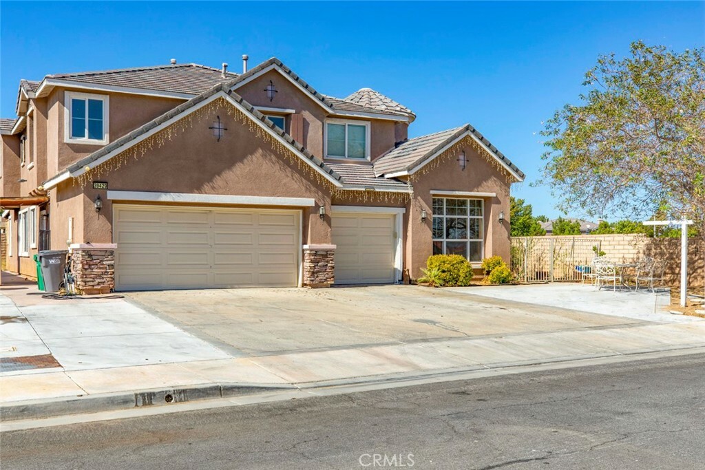 Property Photo:  39429 Indigo Sky Avenue  CA 93551 