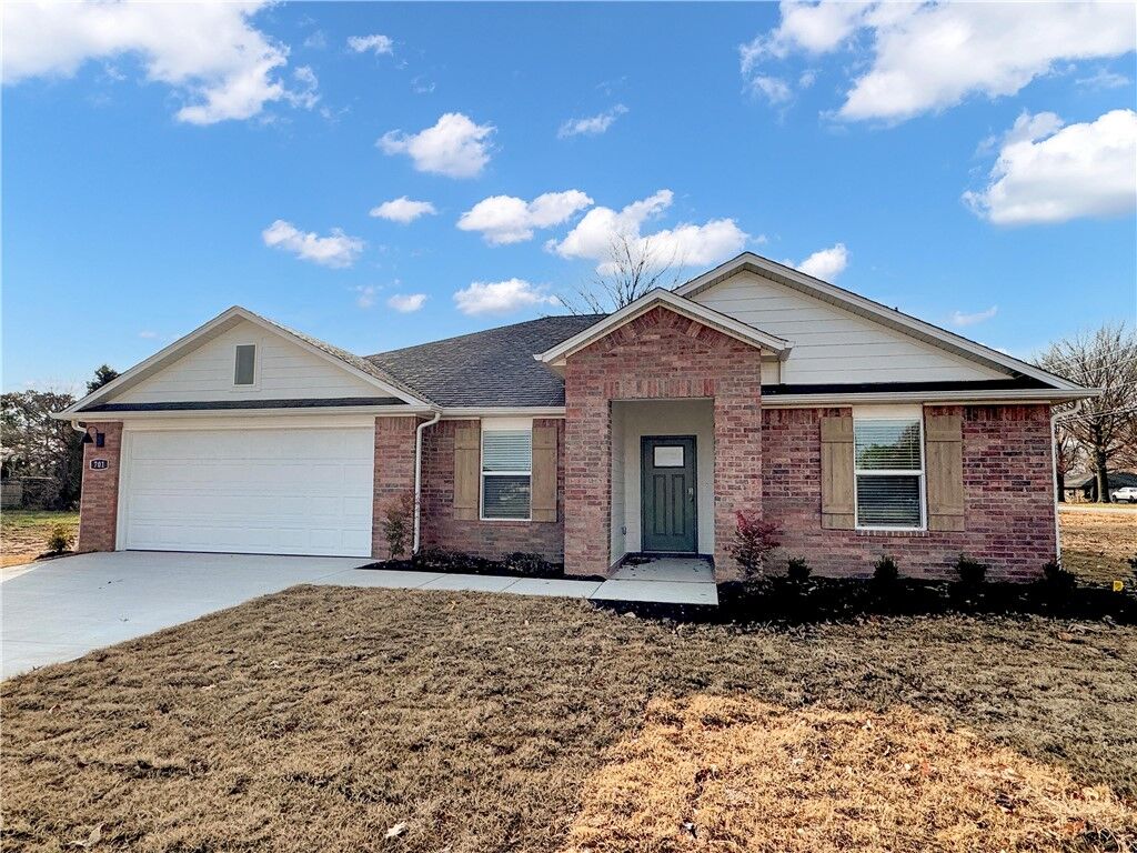 Property Photo:  807 Picard Avenue  AR 72745 