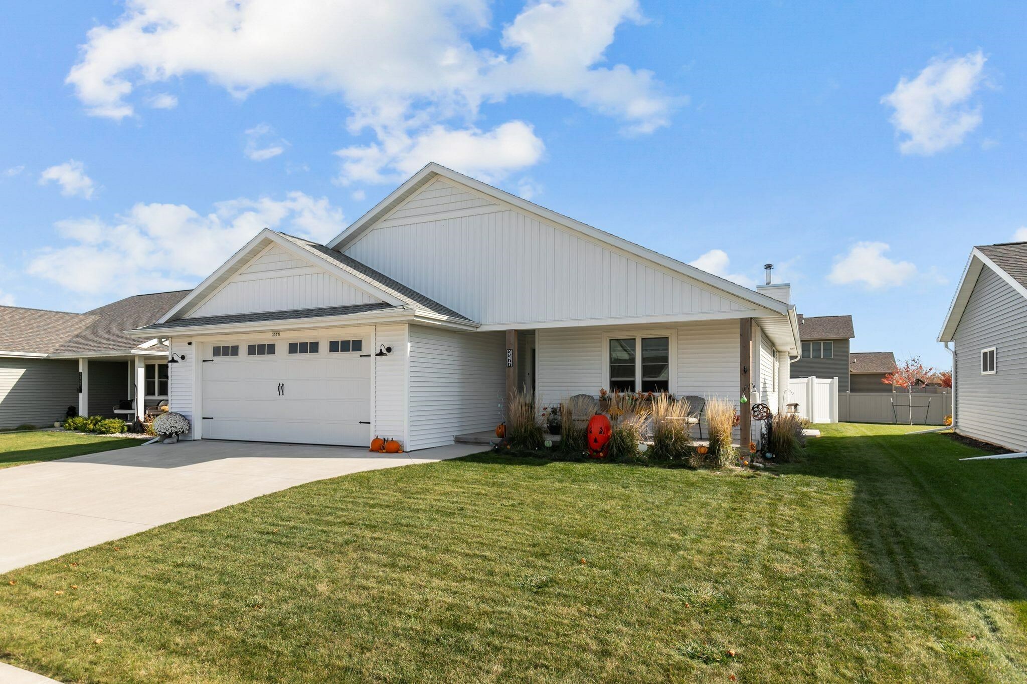 Property Photo:  3377 Wyatt Way  WI 54904-5004 