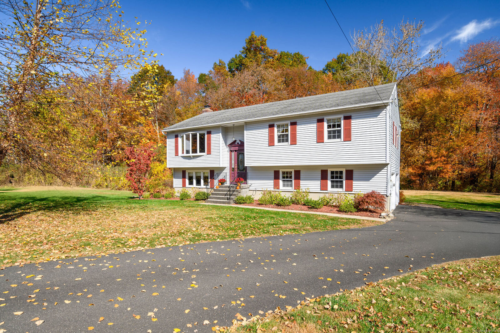 Property Photo: 14 Daniels Drive CT 06811