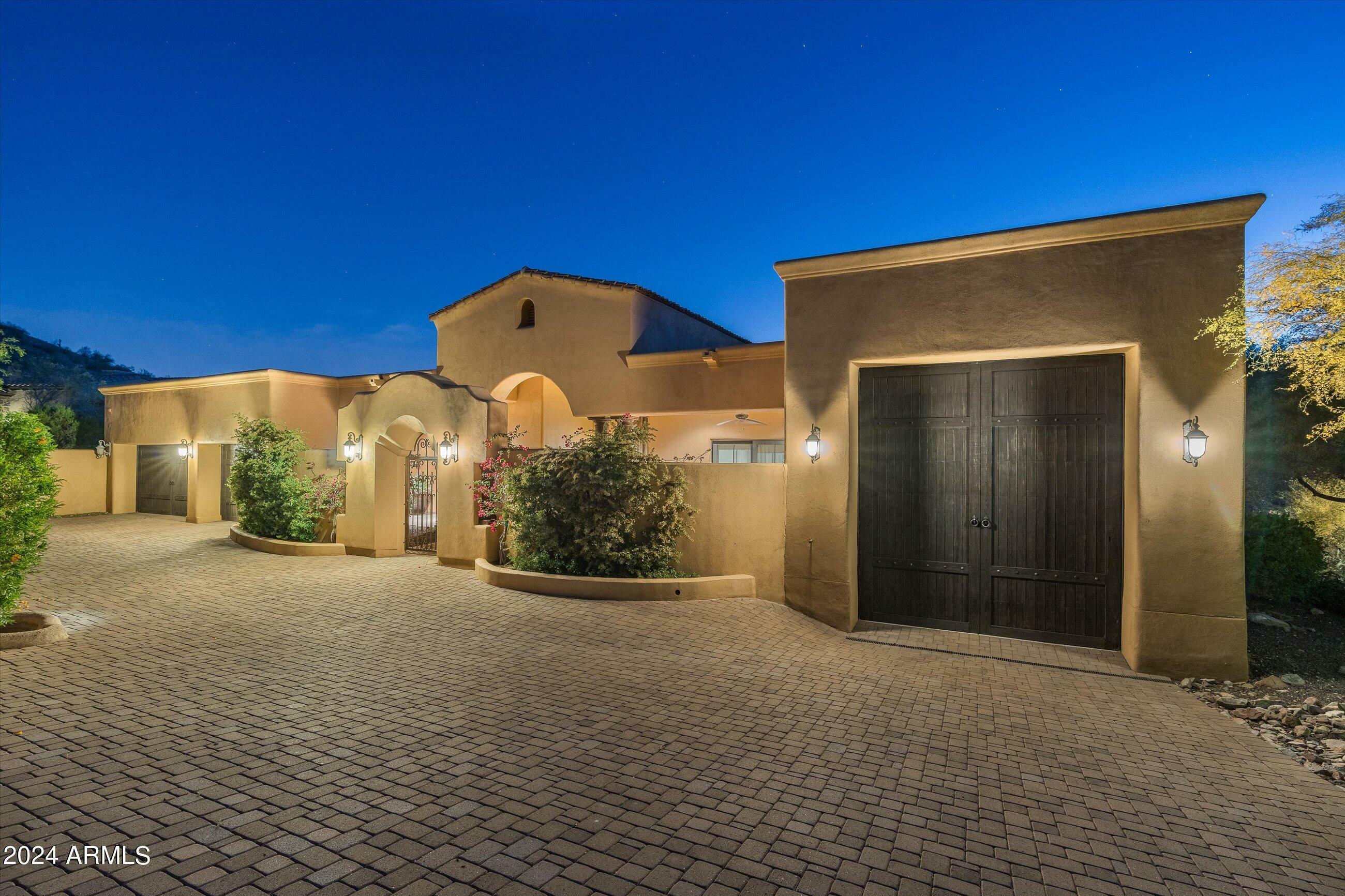 Property Photo:  14675 E Paradise Drive  AZ 85268 