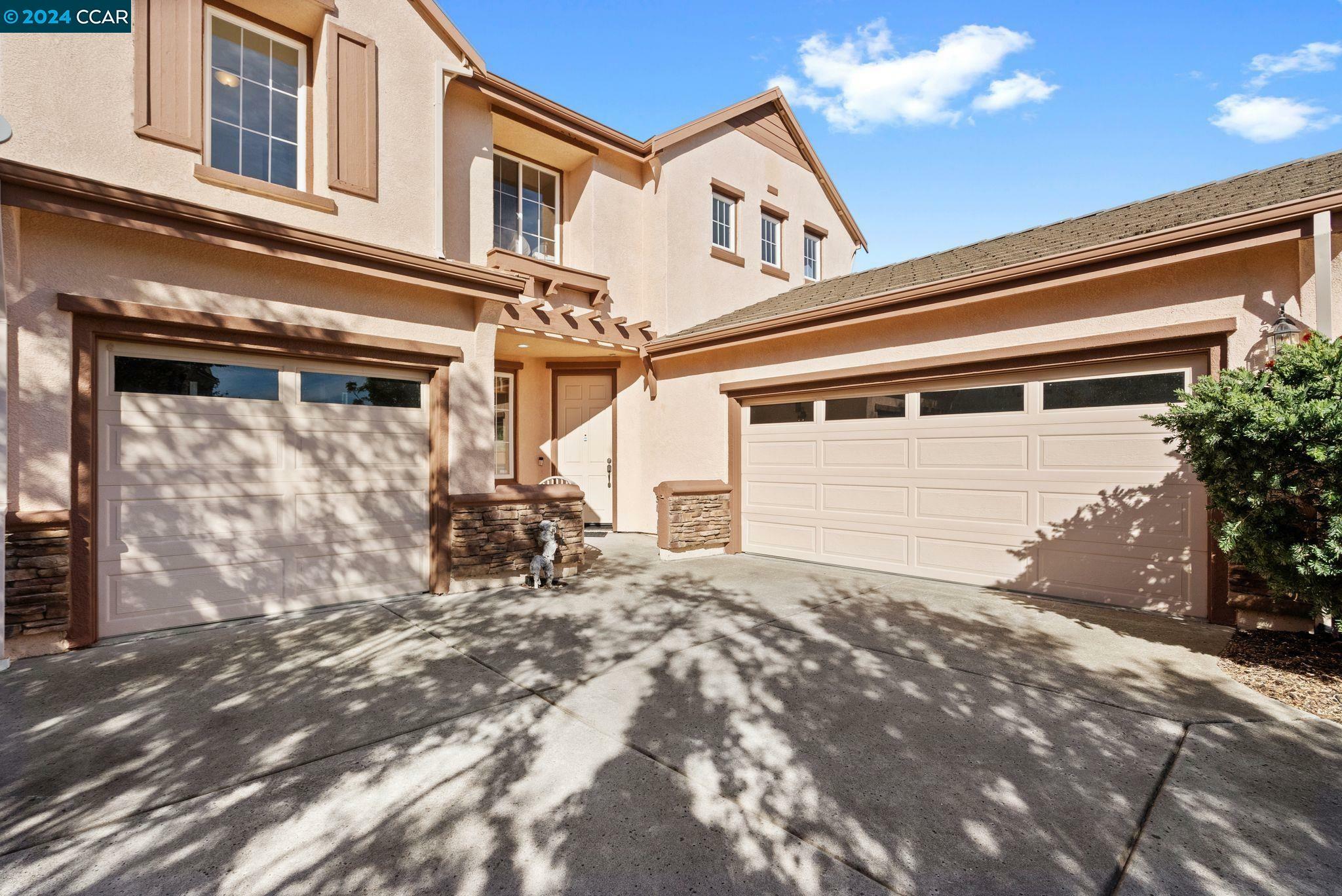 Property Photo:  2931 Carlingford Ln  CA 94591 