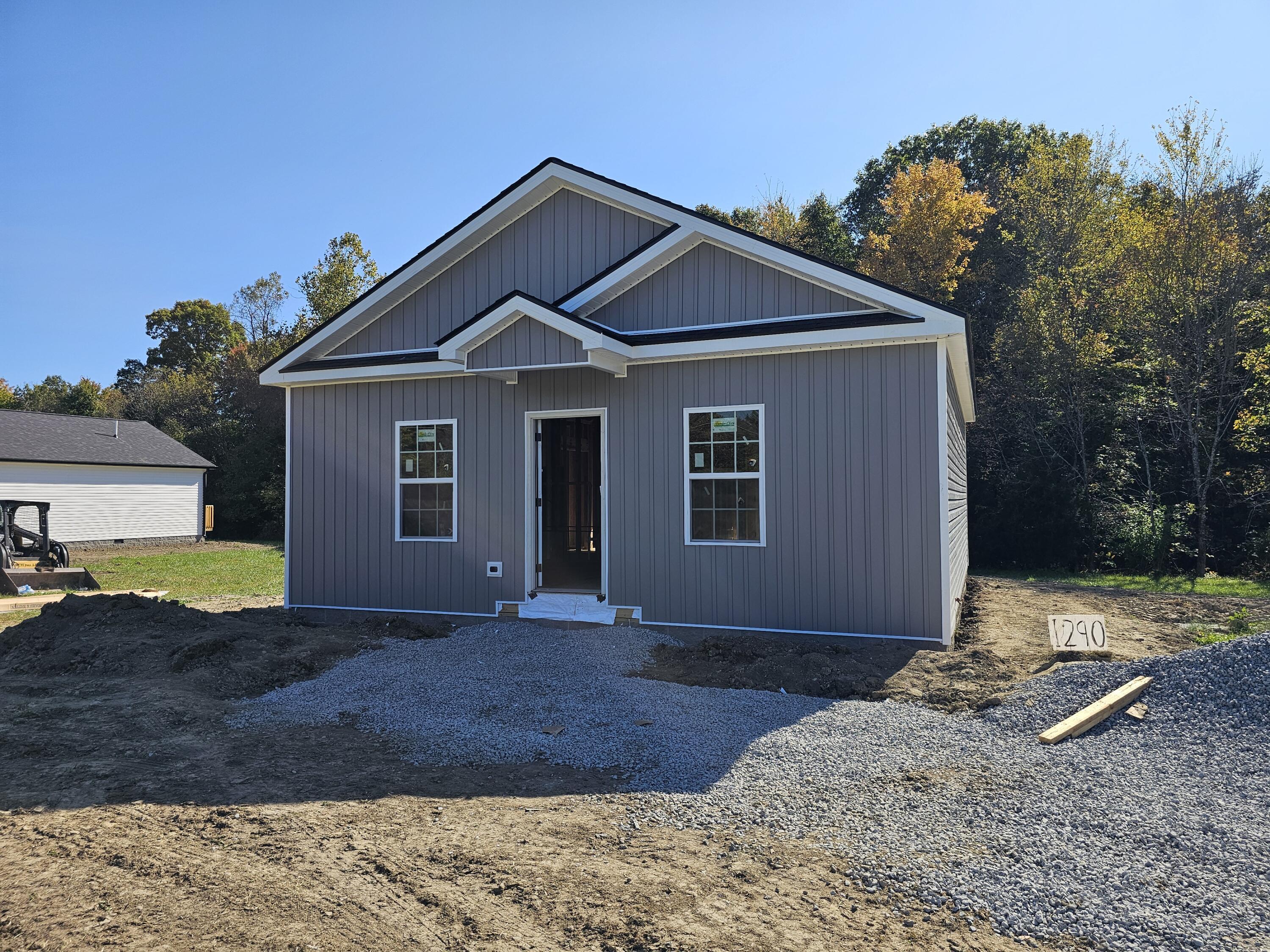 1290 West Shelby Street  Junction City KY 40440 photo