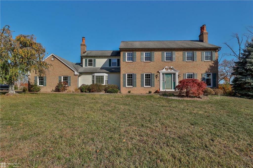 Property Photo:  2089 Chestnut Road  PA 18036 