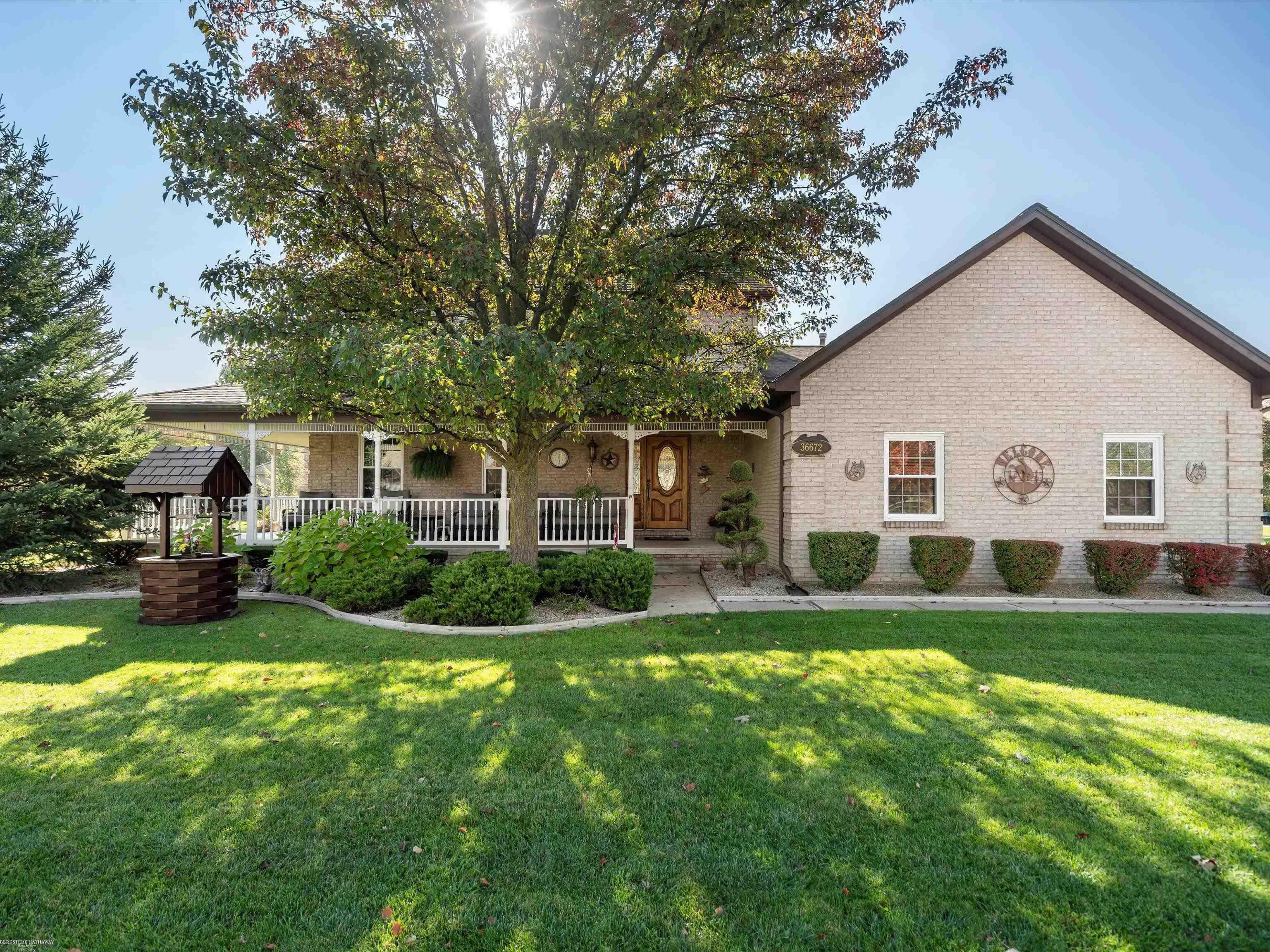 36672 Orchard Lake Drive  New Baltimore MI 48047 photo
