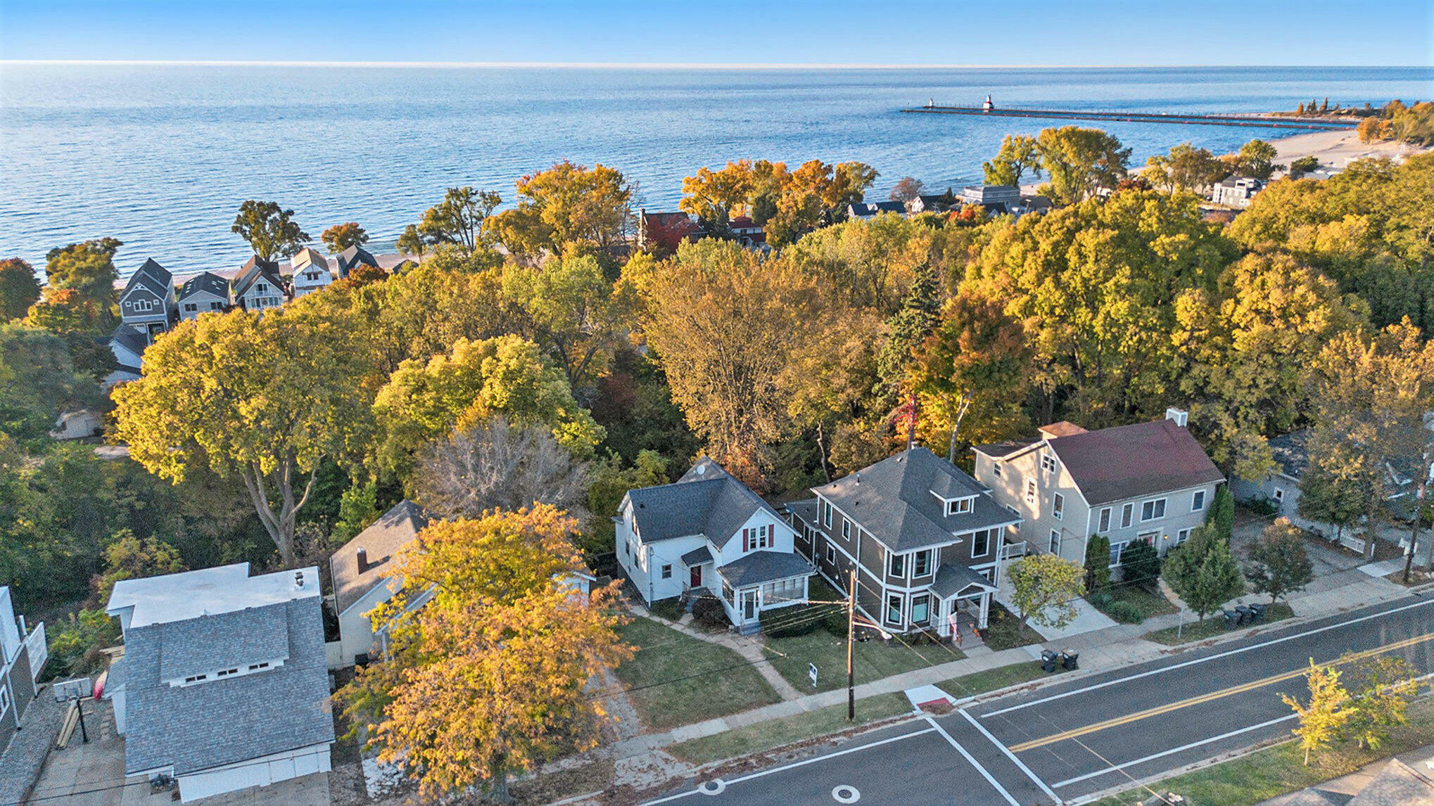 Property Photo: 926 Lake Boulevard MI 49085