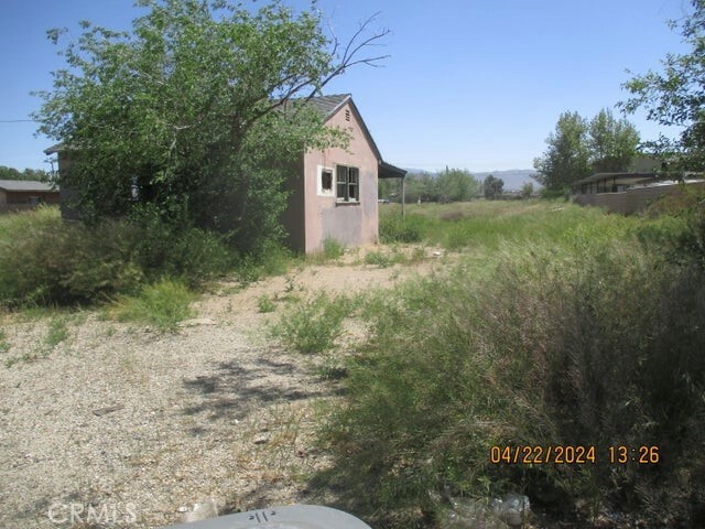 Property Photo:  1326 E Avenue Q  CA 93550 