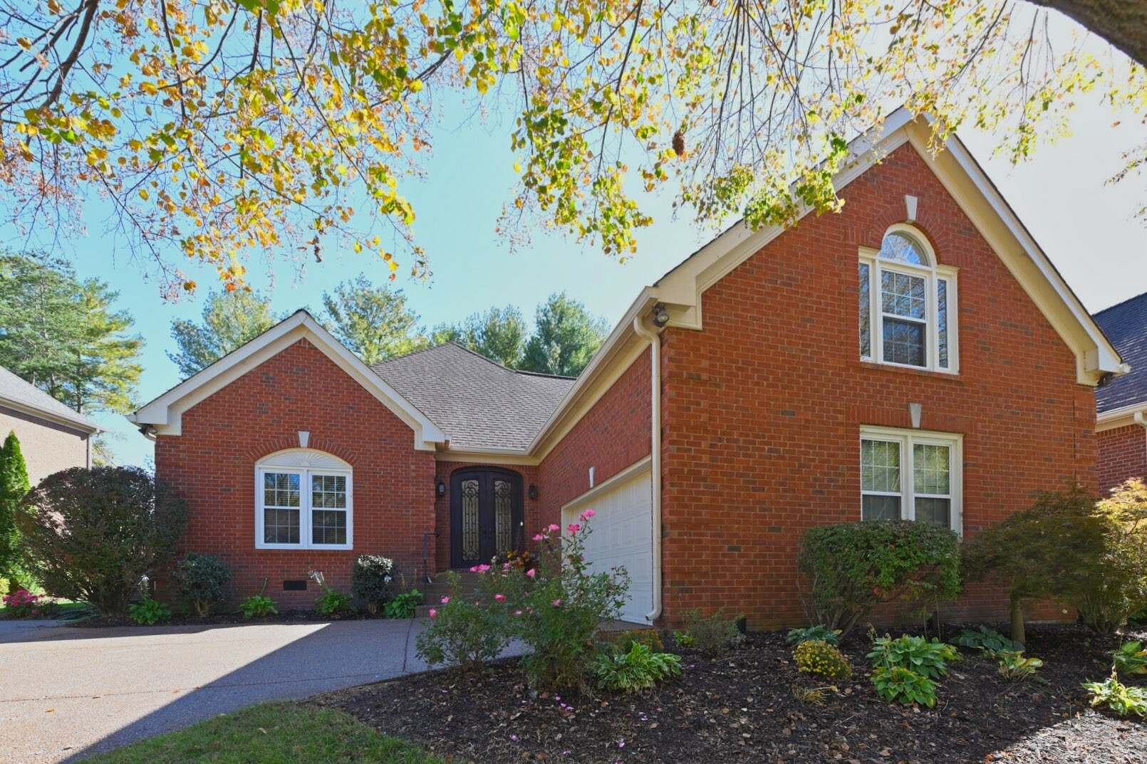 Property Photo:  109 Polk Place Dr  TN 37064 