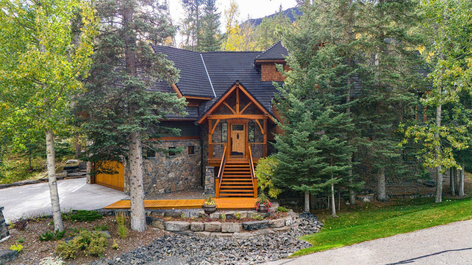 163 Cairns Landing  Canmore AB T1W 3J9 photo