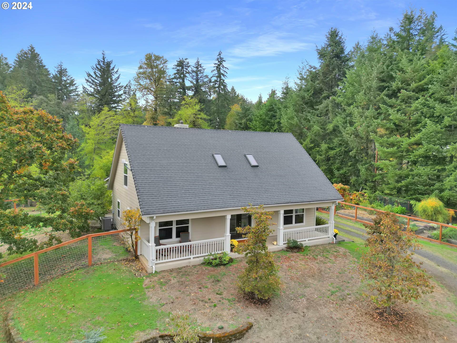 Property Photo:  40089 Little Fall Creek Rd  OR 97438 