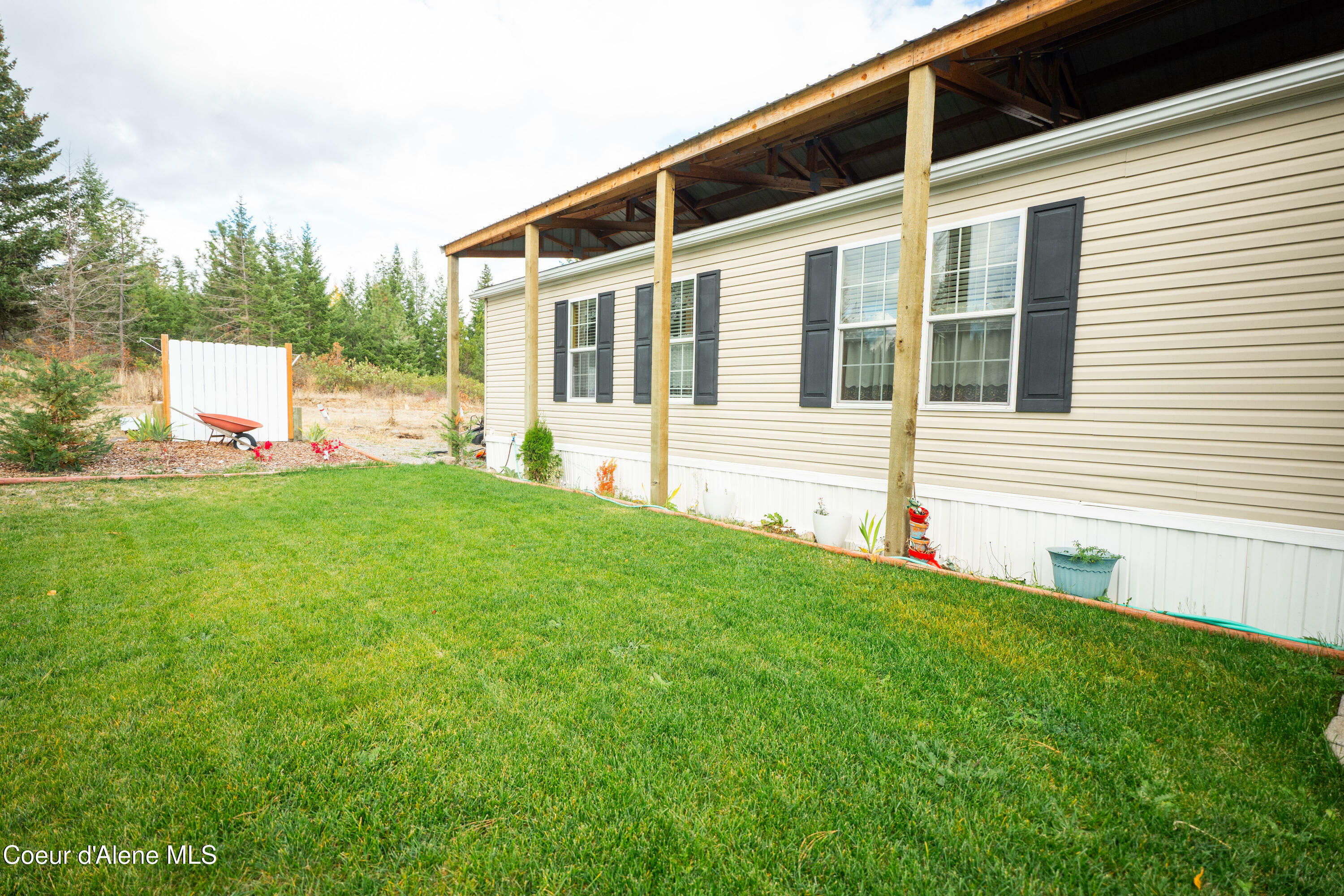 Property Photo:  28128 N Highway 41 #27  ID 83869 