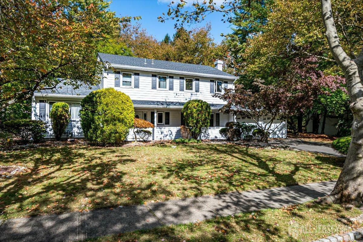 Property Photo:  21 Beacon Hill Drive  NJ 08816 