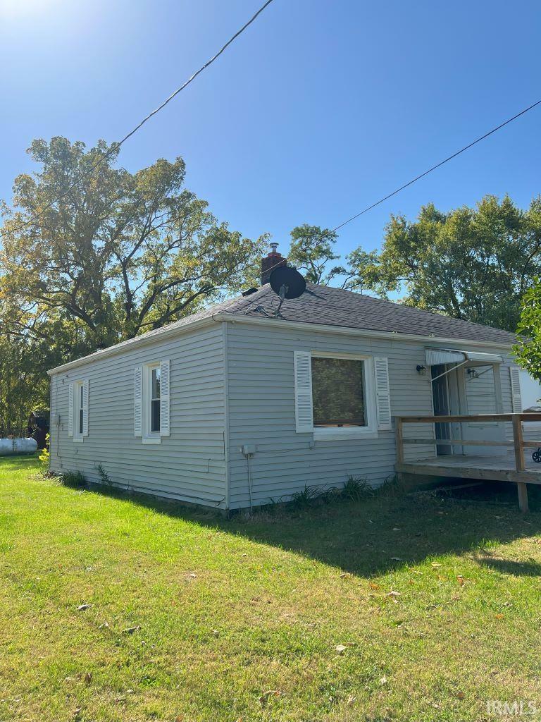 Property Photo:  1955 E Delaware Street  IN 47335 