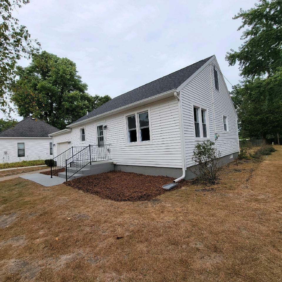712 N Emily Street  Ludington MI 49431 photo