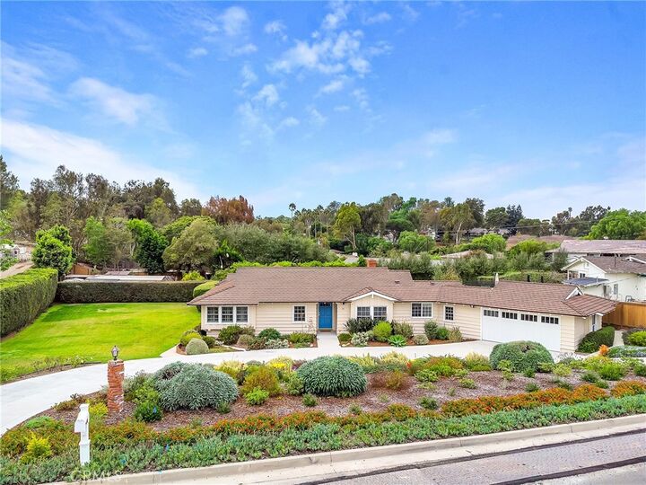 Property Photo: 15 Masongate Dr CA 90274