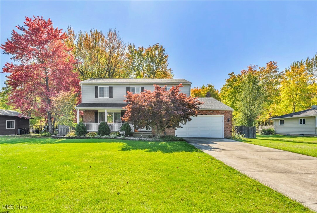 Property Photo:  12241 Woodridge Drive  OH 44133 