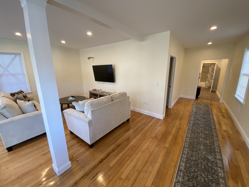 Property Photo:  106 N. Franklin St. 2  MA 02343 