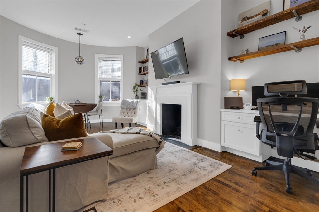 Property Photo: 15 Upton St 3 MA 02118