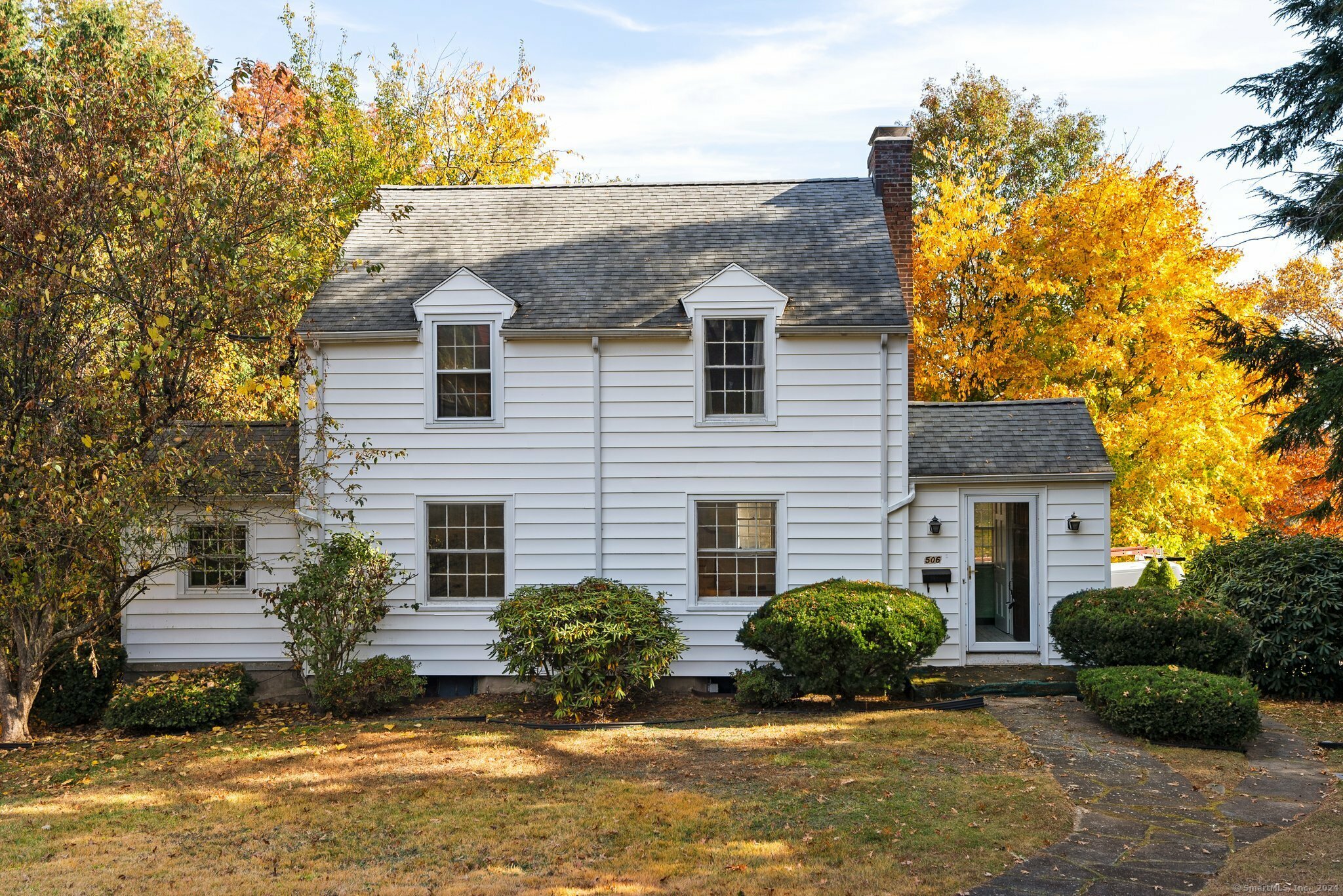 Property Photo: 506 Ridge Road CT 06109