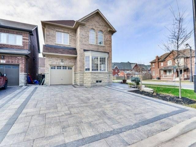 72 Pelee Ave  Vaughan ON L4H 3N5 photo