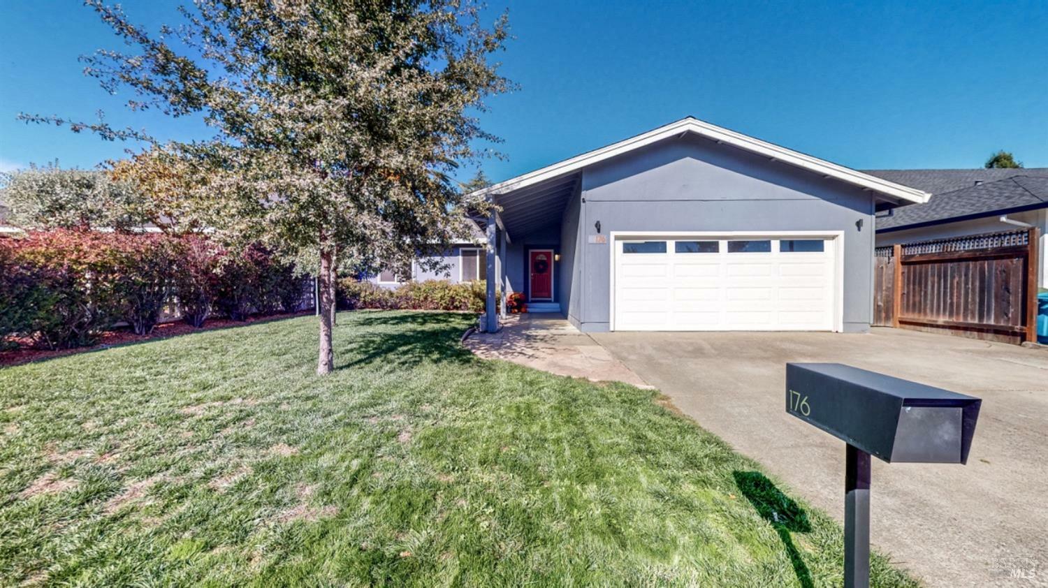 176 Westridge Drive  Petaluma CA 94952 photo