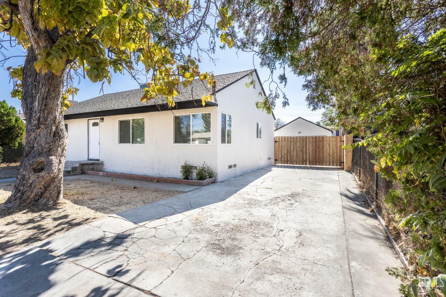 Property Photo:  3501 Terrace Way  CA 93309 