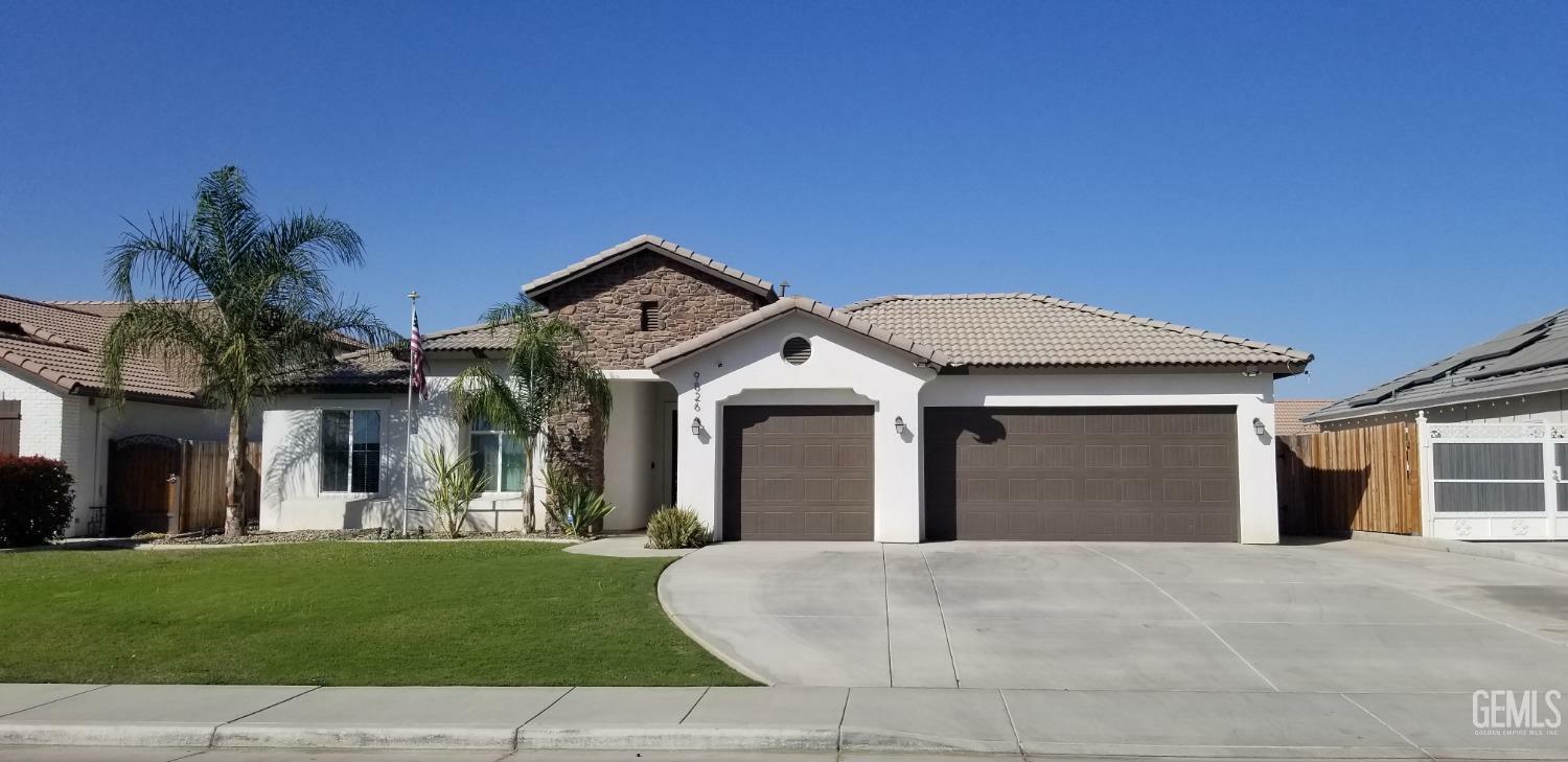 Property Photo:  9826 Pocohontas Lane  CA 93311 