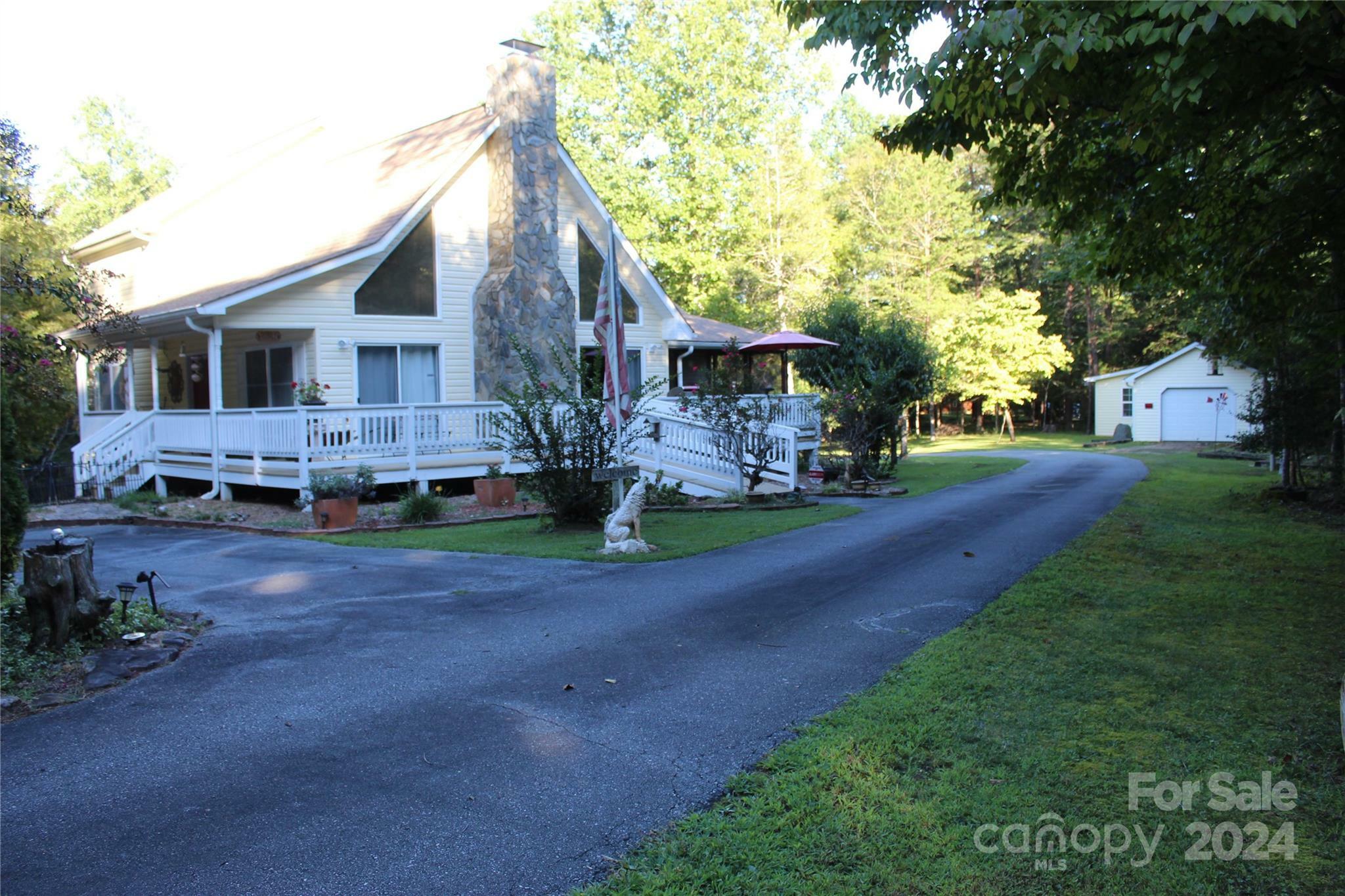 Property Photo:  191 Big Cedar Drive  NC 28139 