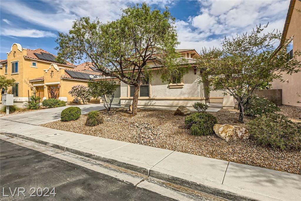 Property Photo:  5704 Mammoth Mountain Street  NV 89081 