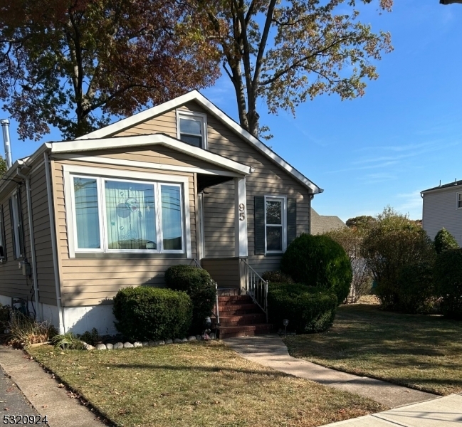 Property Photo:  95 5th Ave  NJ 07506 