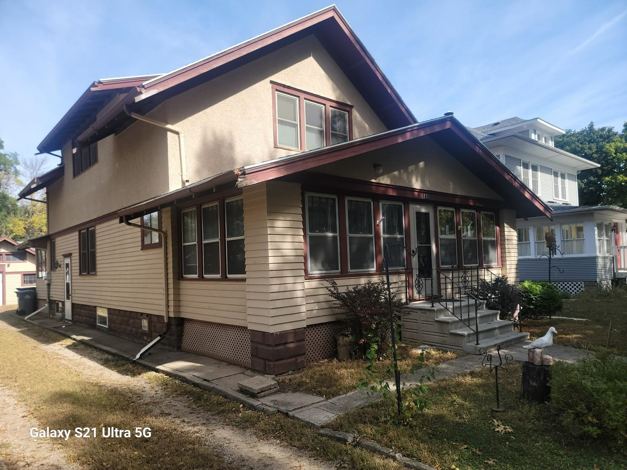 Property Photo:  119 E 9th Street  IA 51301 