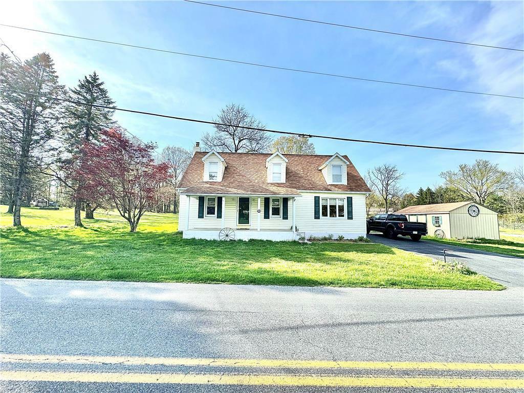 Property Photo:  743 South Dogwood Road  PA 18088 