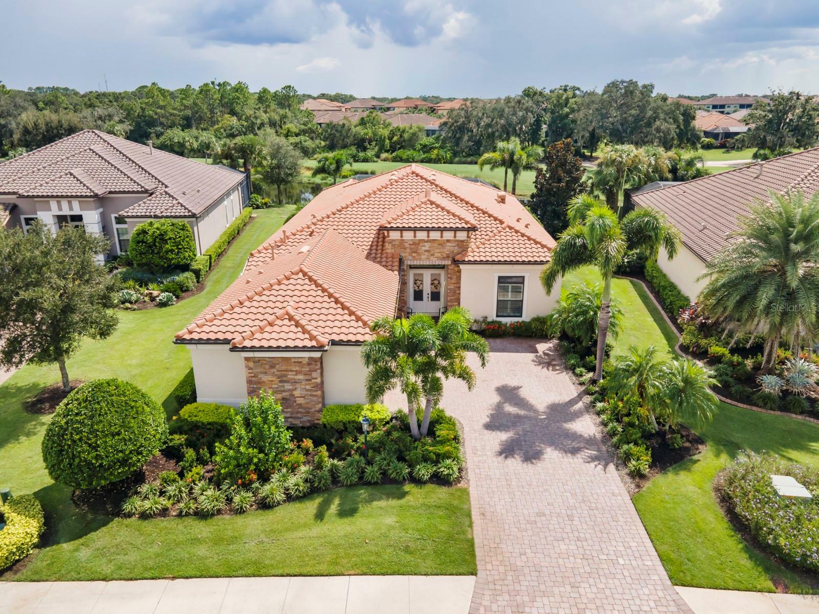 Property Photo:  13816 Palazzo Terrace  FL 34211 