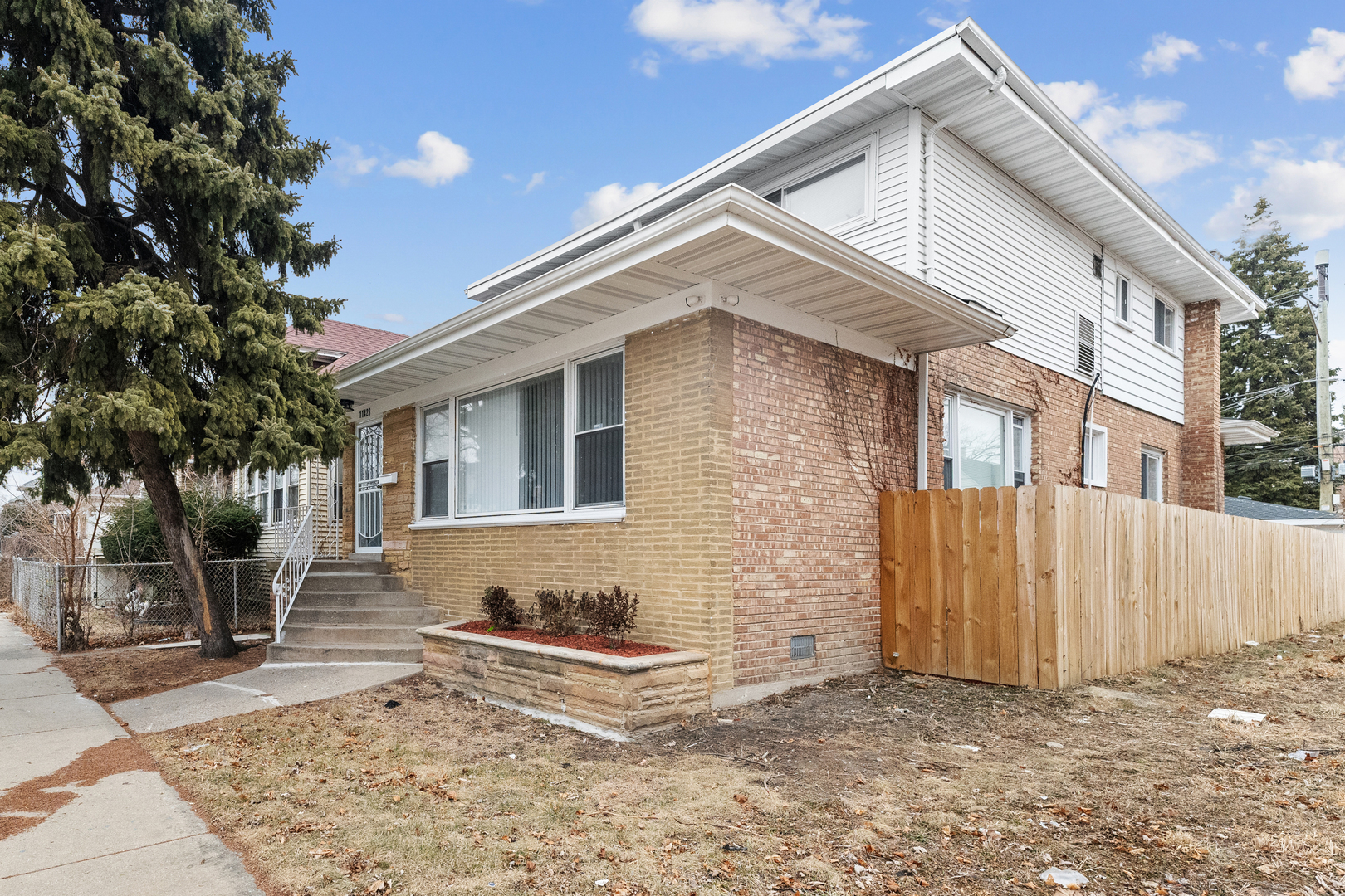 Property Photo:  11423 S Calumet Avenue  IL 60628 