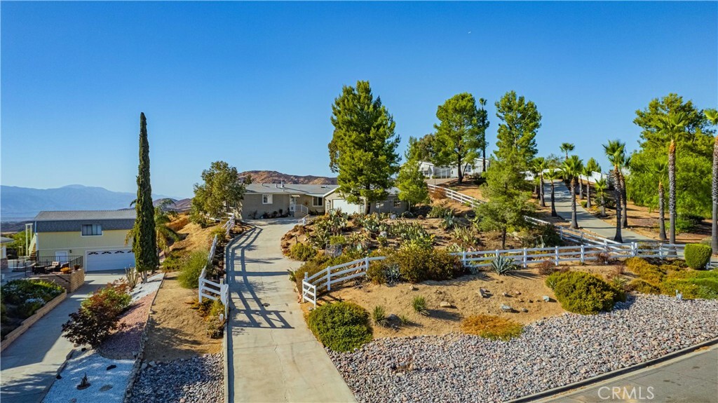 34097 Harrow Hill Road  Wildomar CA 92595 photo