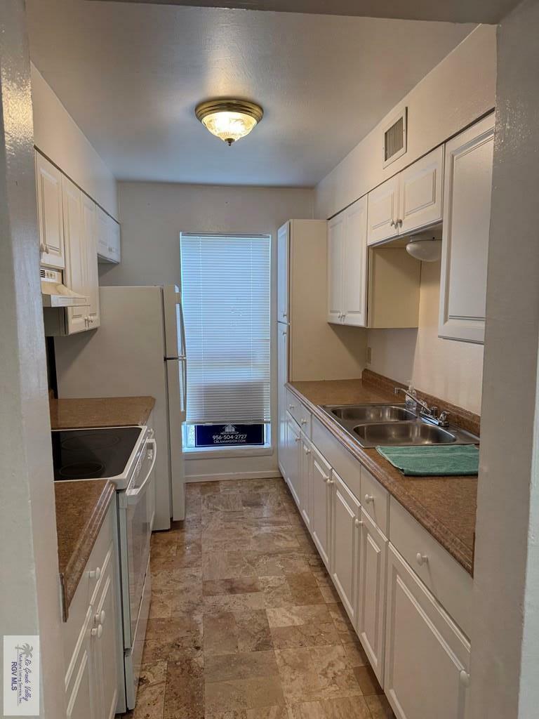 Property Photo: 2304 Shidler Dr. 60 TX 78521