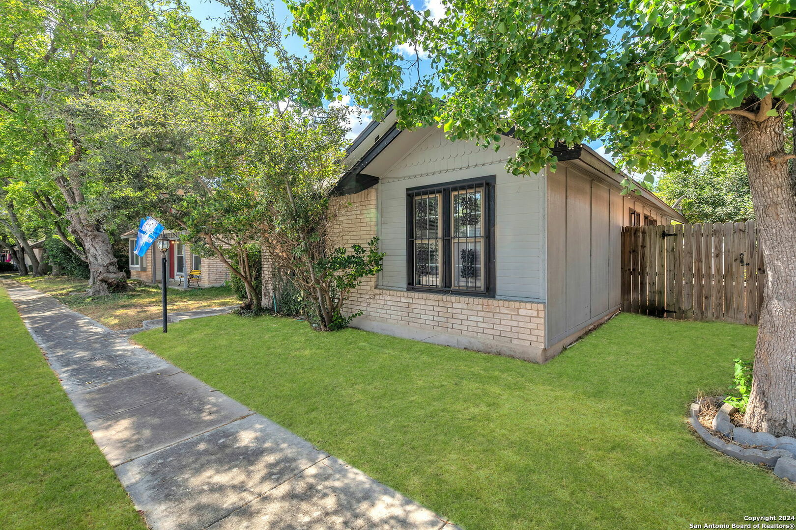 Property Photo:  806 Meadow Arbor Ln  TX 78148 