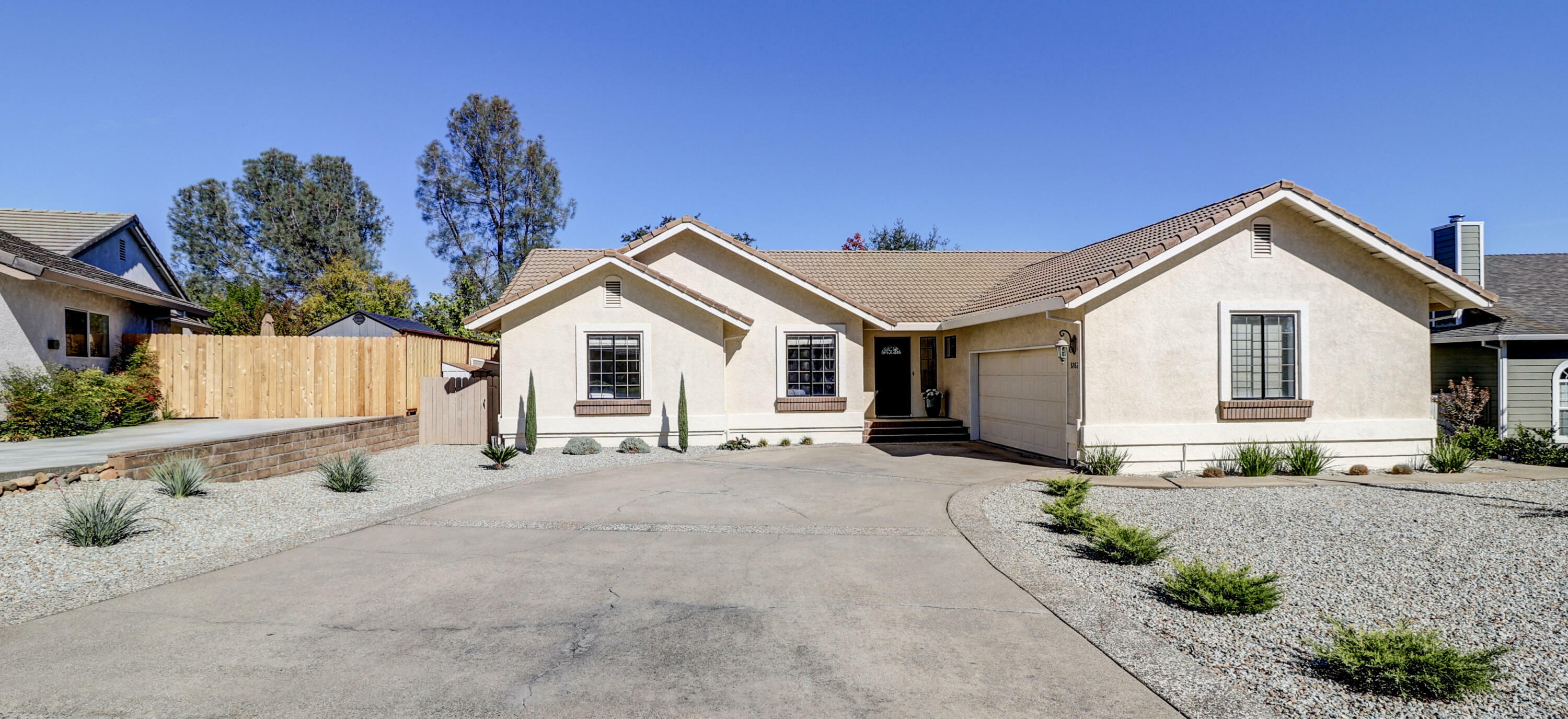 Property Photo:  3762 Rushmore Drive  CA 96001 