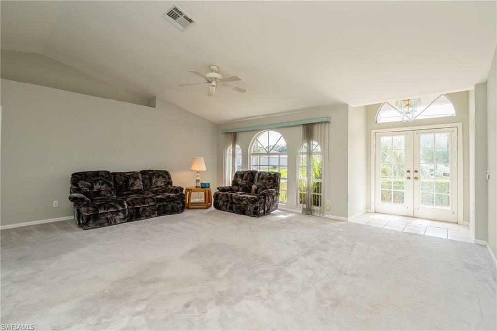 Property Photo:  8457 Grove Rd  FL 33967 