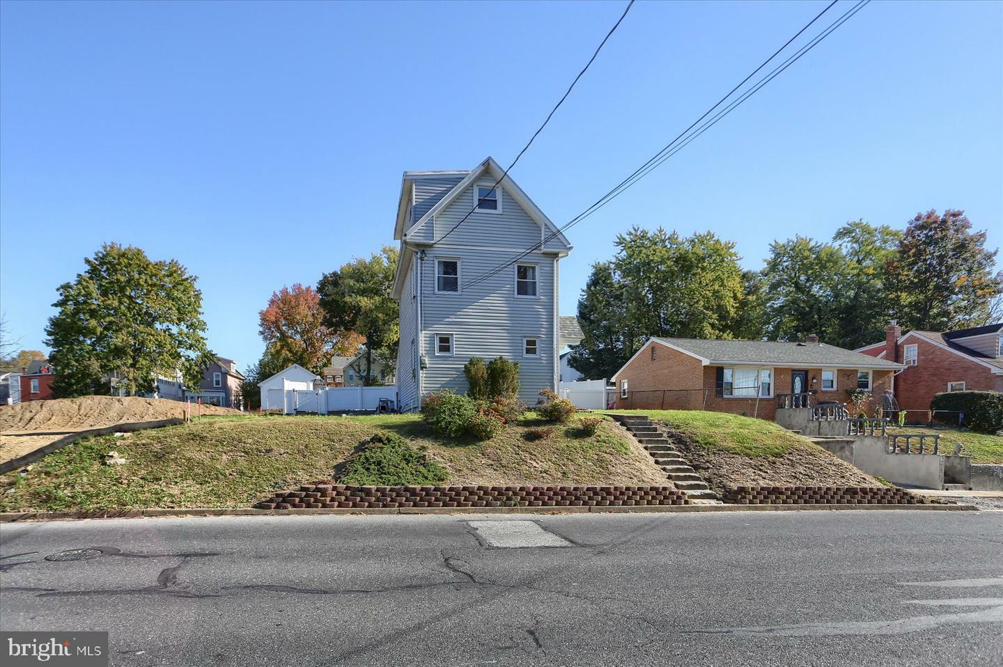 Property Photo:  45 S 19th Street  PA 17011 