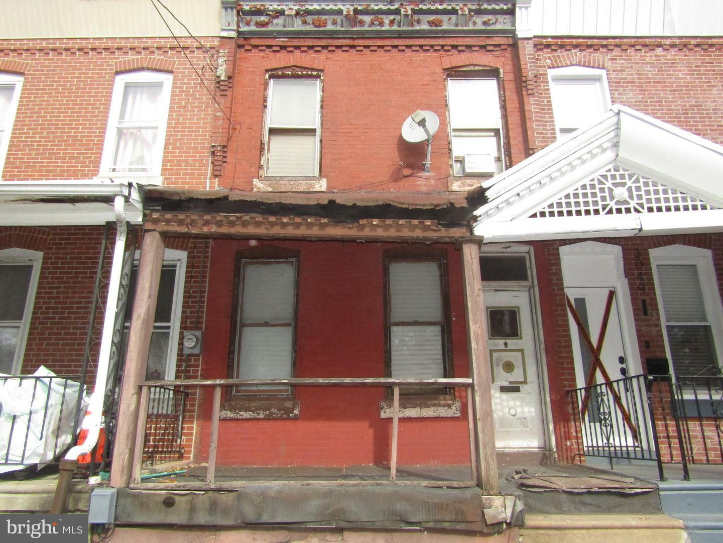 Property Photo:  3051 Euclid Avenue  PA 19121 