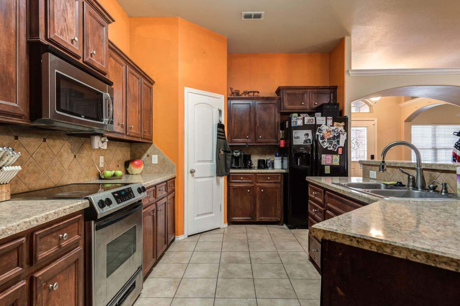 Property Photo:  501 N 5th Street  TX 79382 