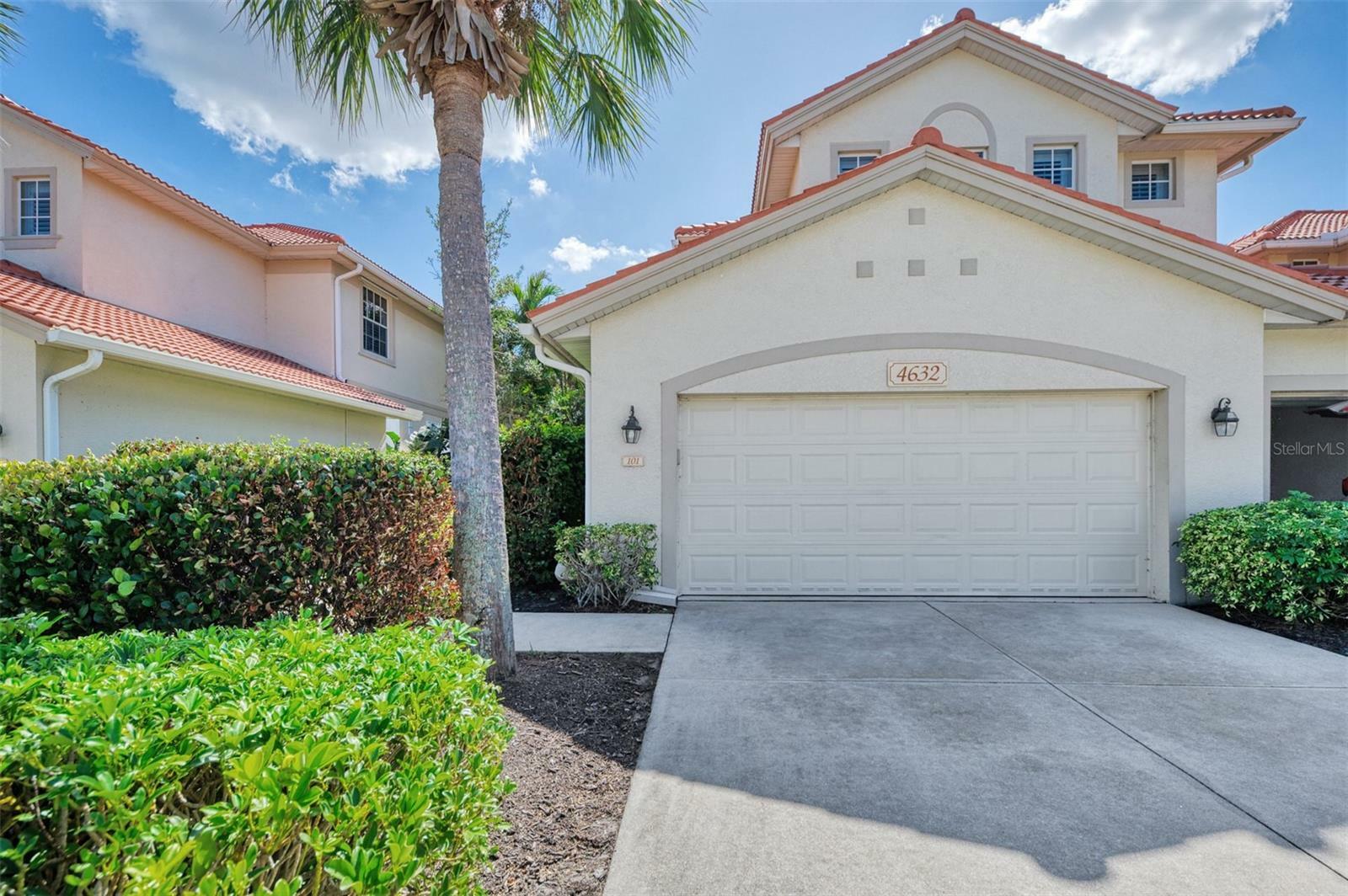 Property Photo:  4632 Club Drive #101 I101  FL 33953 