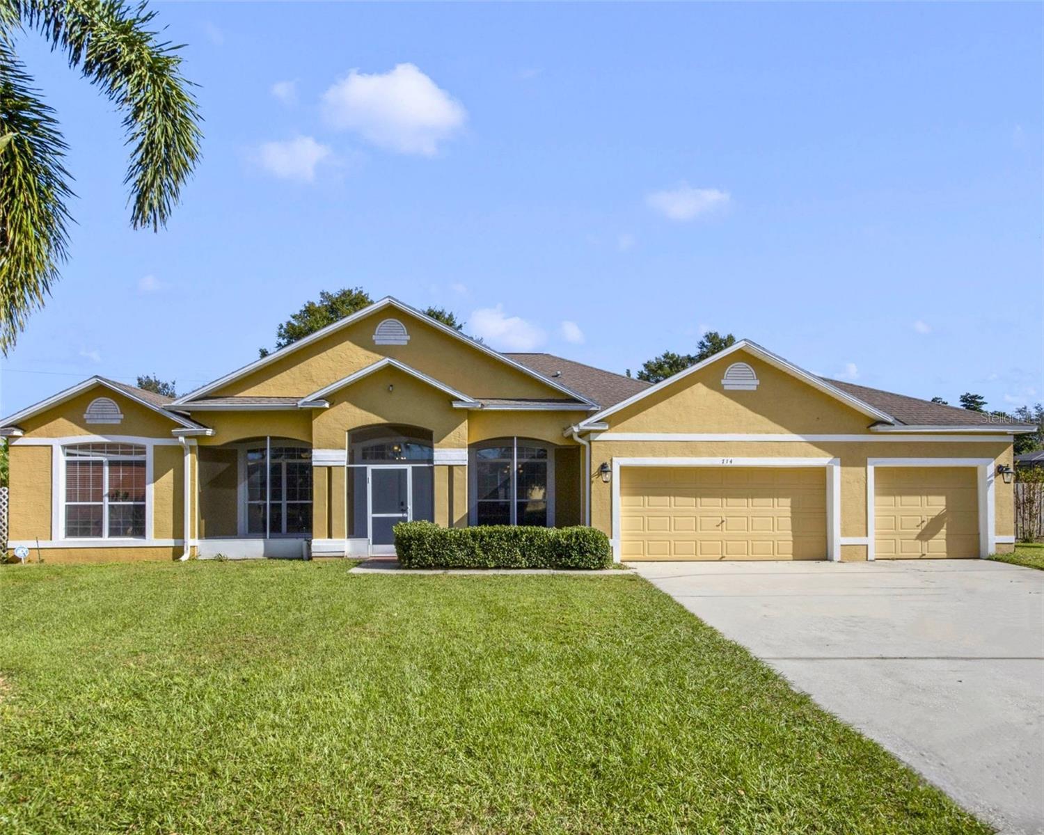 Property Photo: 714 Terranova Avenue FL 33884