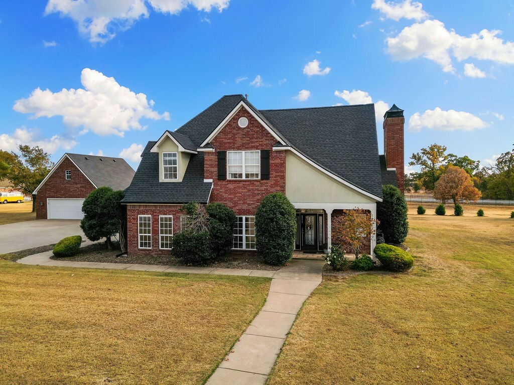 Property Photo:  11125 W Stonebriar Drive  AR 72712 