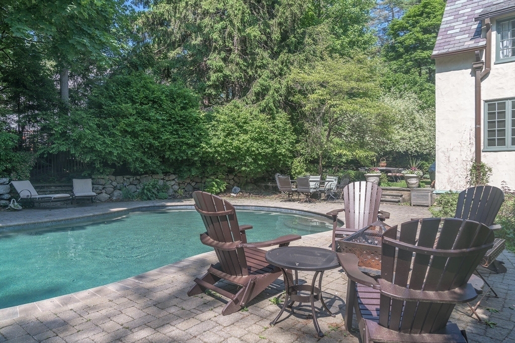 Property Photo: 1 Fawn Circle MA 01730