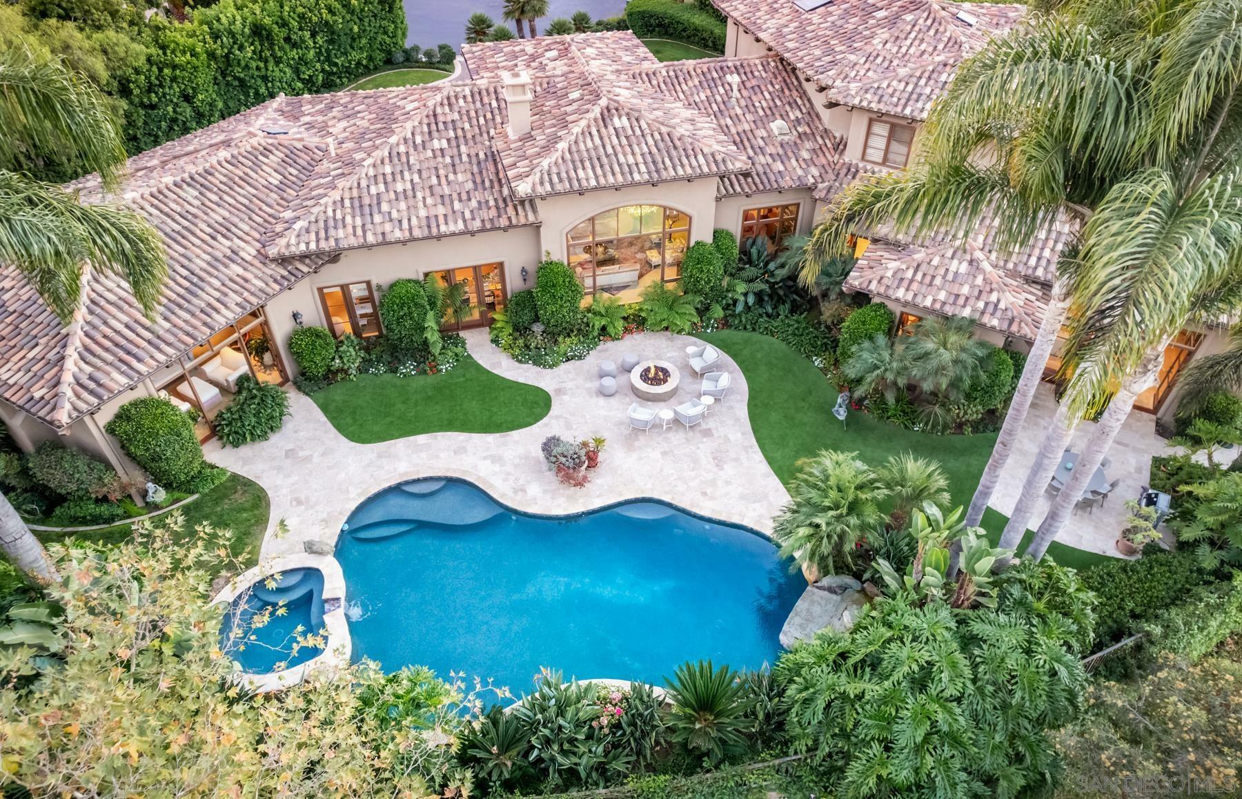 Property Photo: 16404 Avenida Cuesta Del Sol CA 92067