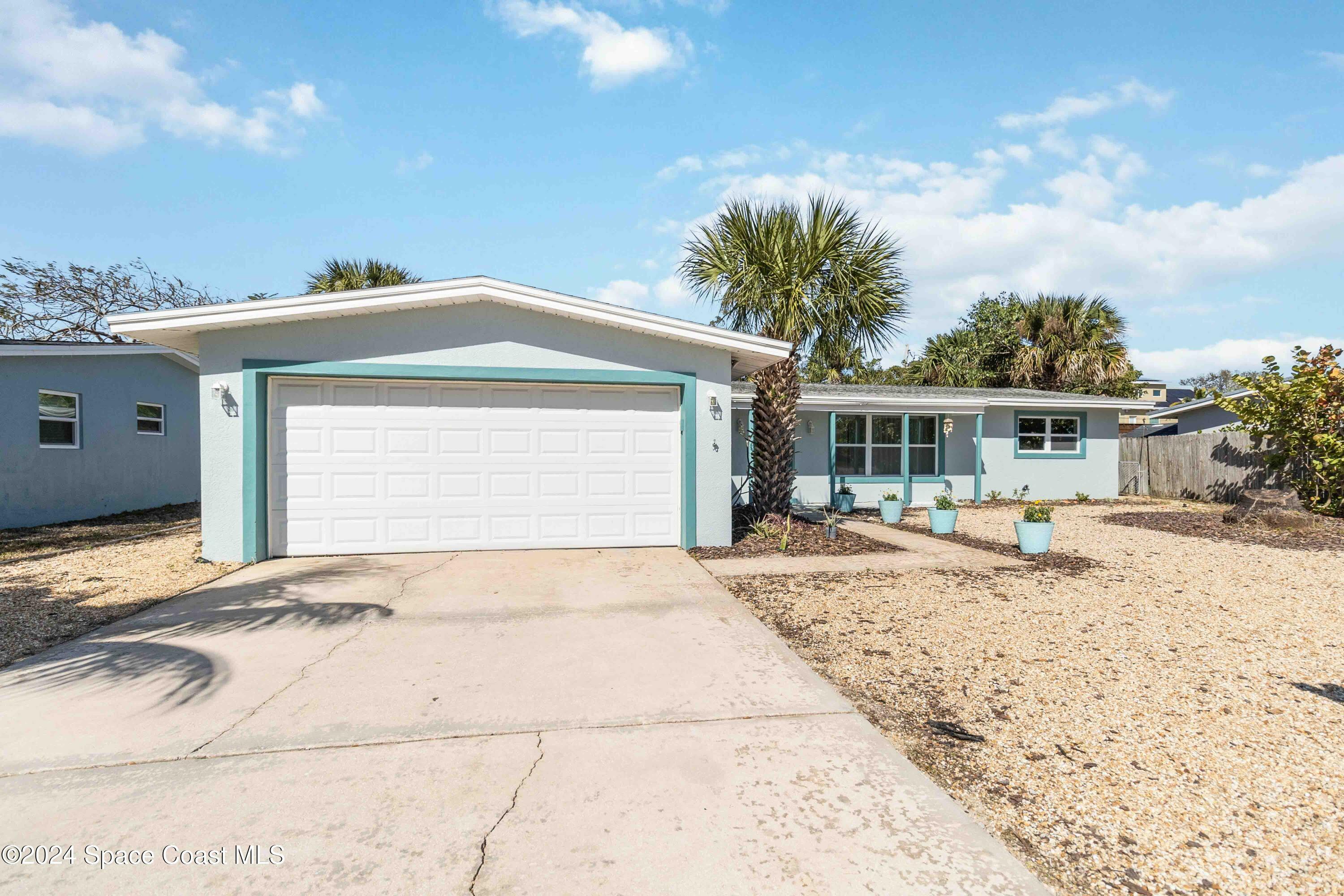 Property Photo:  1208 Yacht Club Boulevard  FL 32937 