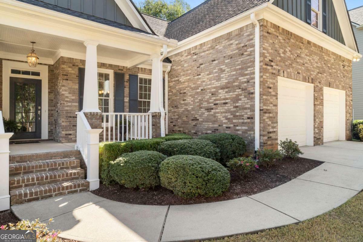 Property Photo:  6965 Hampton Creek Drive  GA 30041 