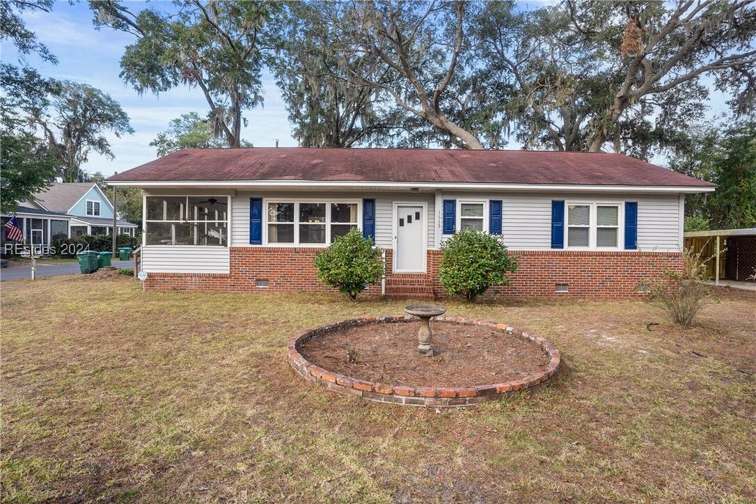Property Photo:  1613 Madrid Avenue  SC 29935 